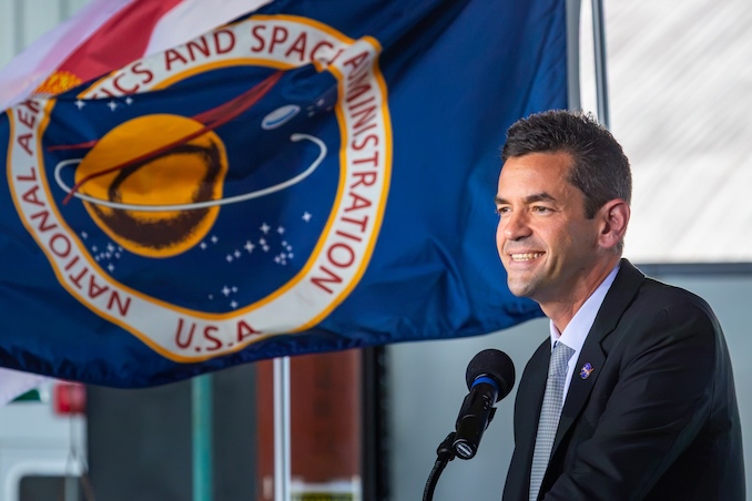 NASA Administrator ‘extremely confident’ in Artemis 3 mission in 2027