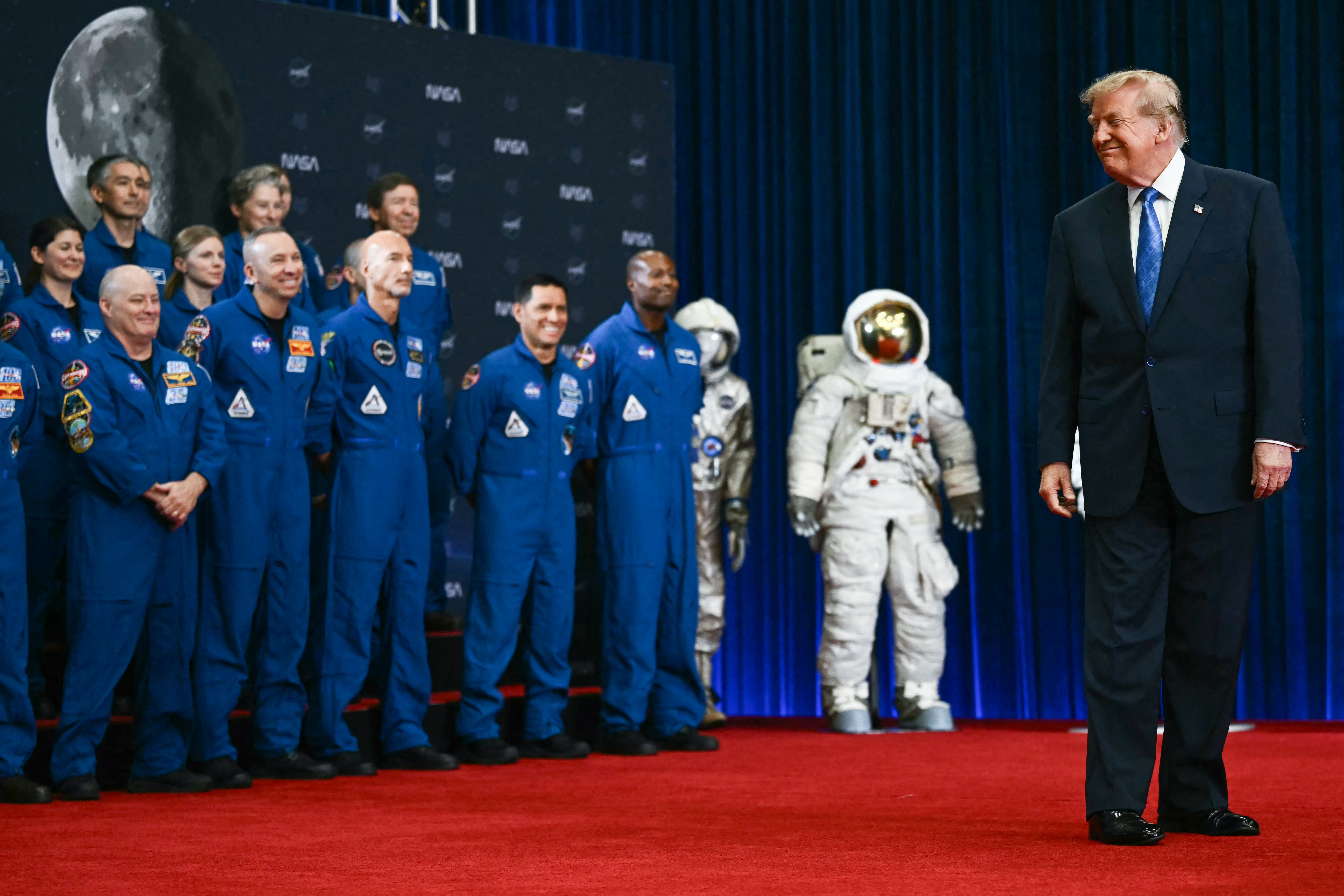 Trump calls for creation of a "space academy" to train future NASA leaders