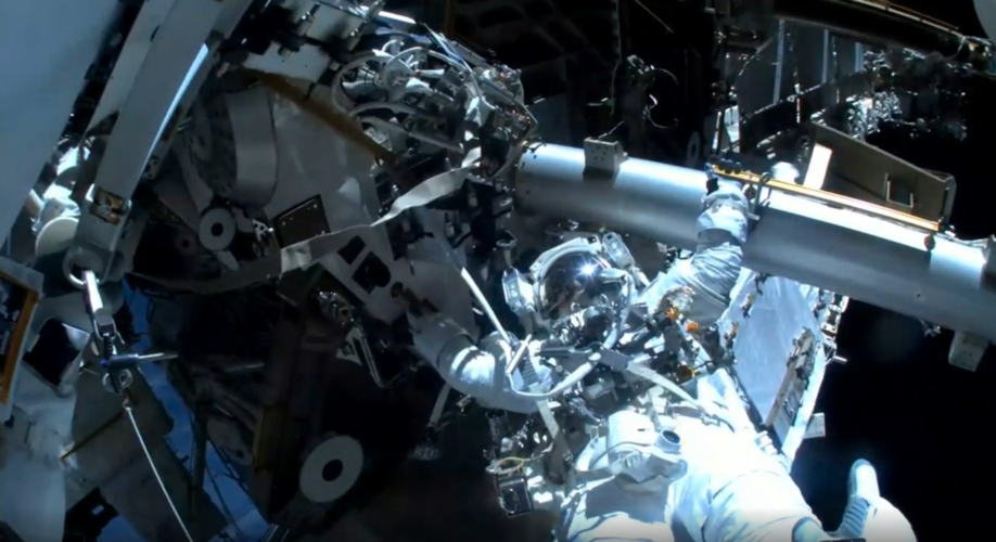 Second spacewalk completed for Sophie Adenot