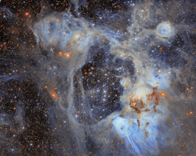 Hubble's superbubble scene